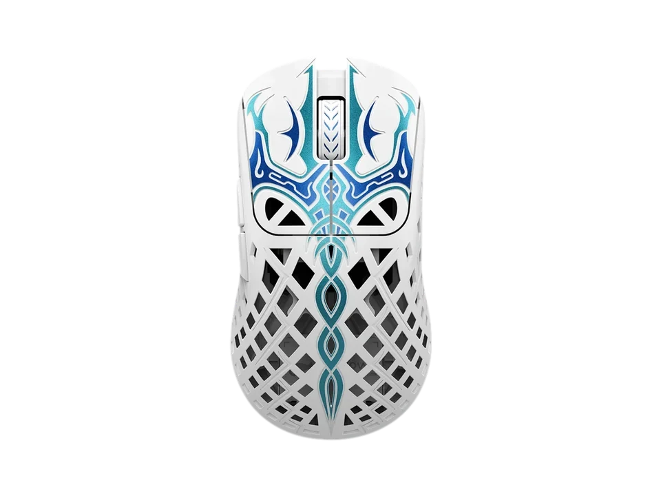 WAIZOWL TRIAINA: Corpo largo